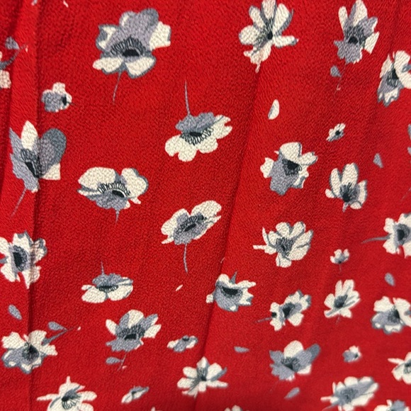 ROUJE GABIN RED FLORAL MIDI WRAP DRESS - Picture 11 of 11